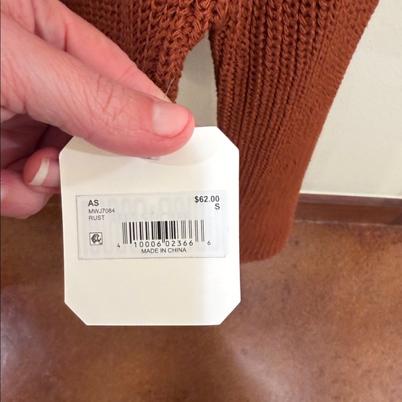 Altar’d State Rust Sweater - Picture 5 of 6